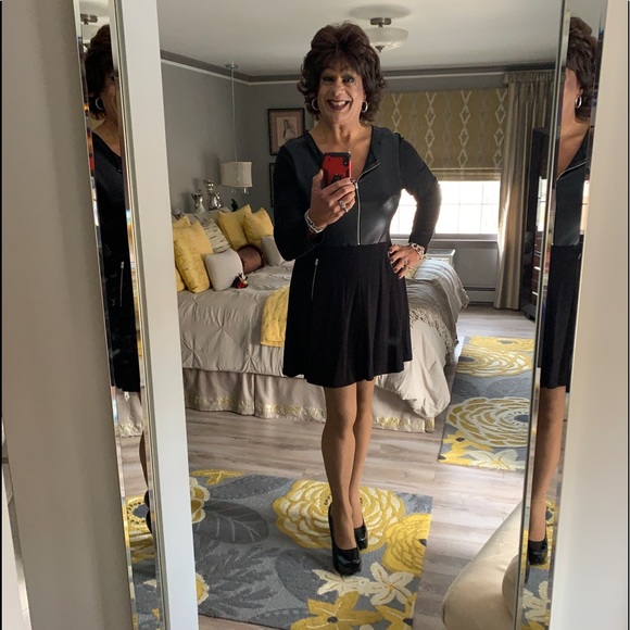 Meet Your Posher - Picture 14 of 16